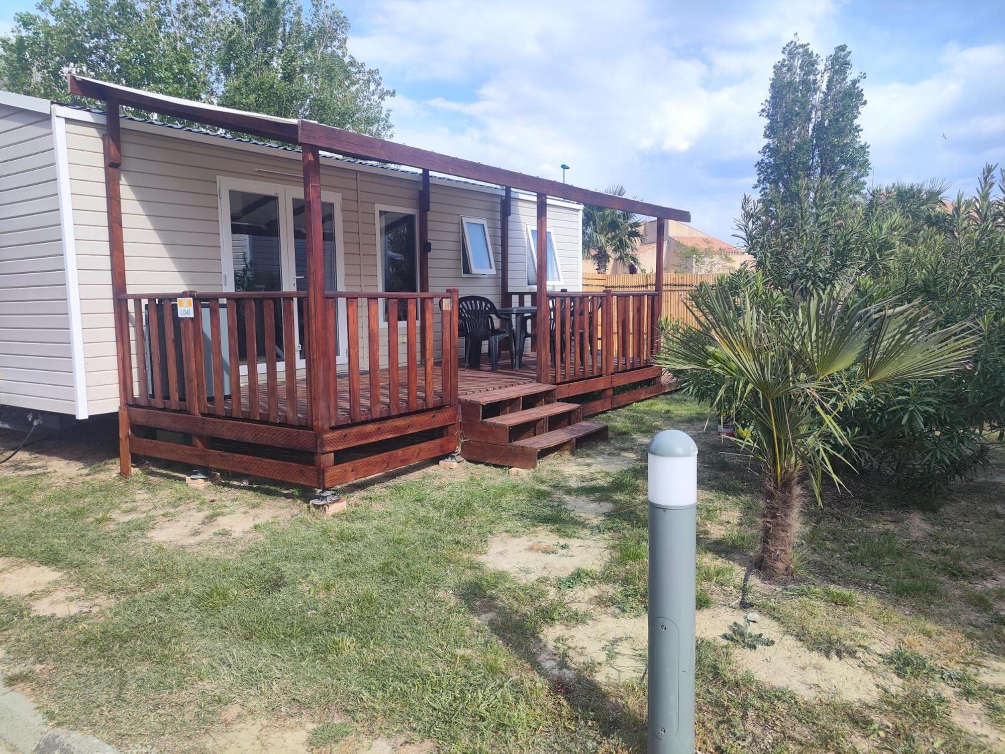 Campsite La De La Falaise *